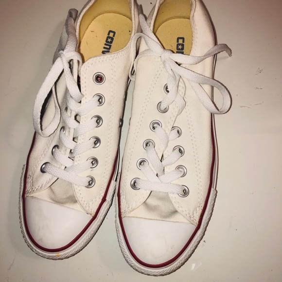 White Converse Chuck Taylor All Star Lo Sneaker - Picture 2 of 4